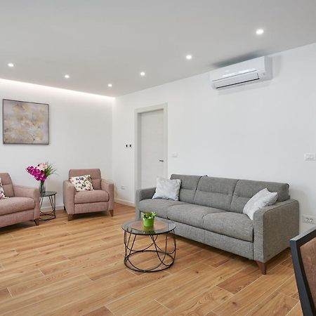 Newly Renovated Apt. Near To Entrance To Old Town Dubrownik Zewnętrze zdjęcie