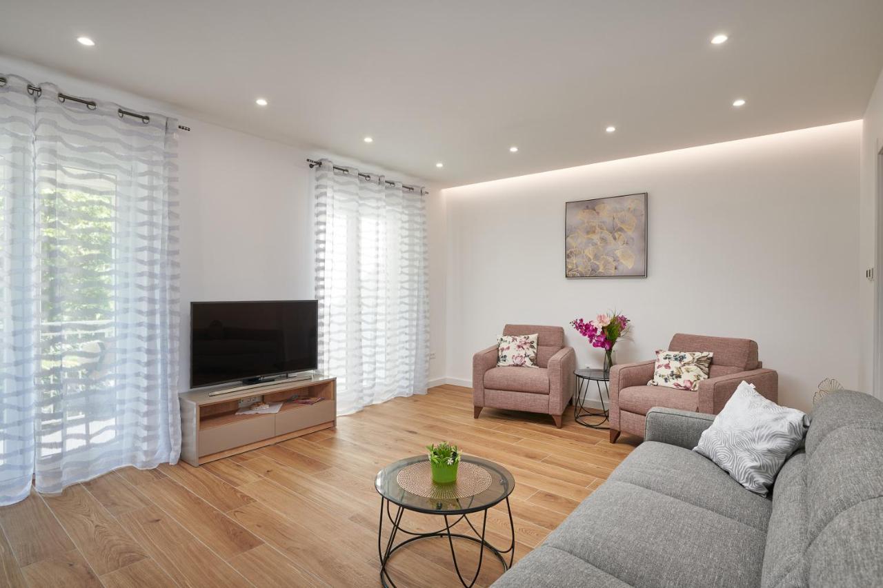 Newly Renovated Apt. Near To Entrance To Old Town Dubrownik Zewnętrze zdjęcie