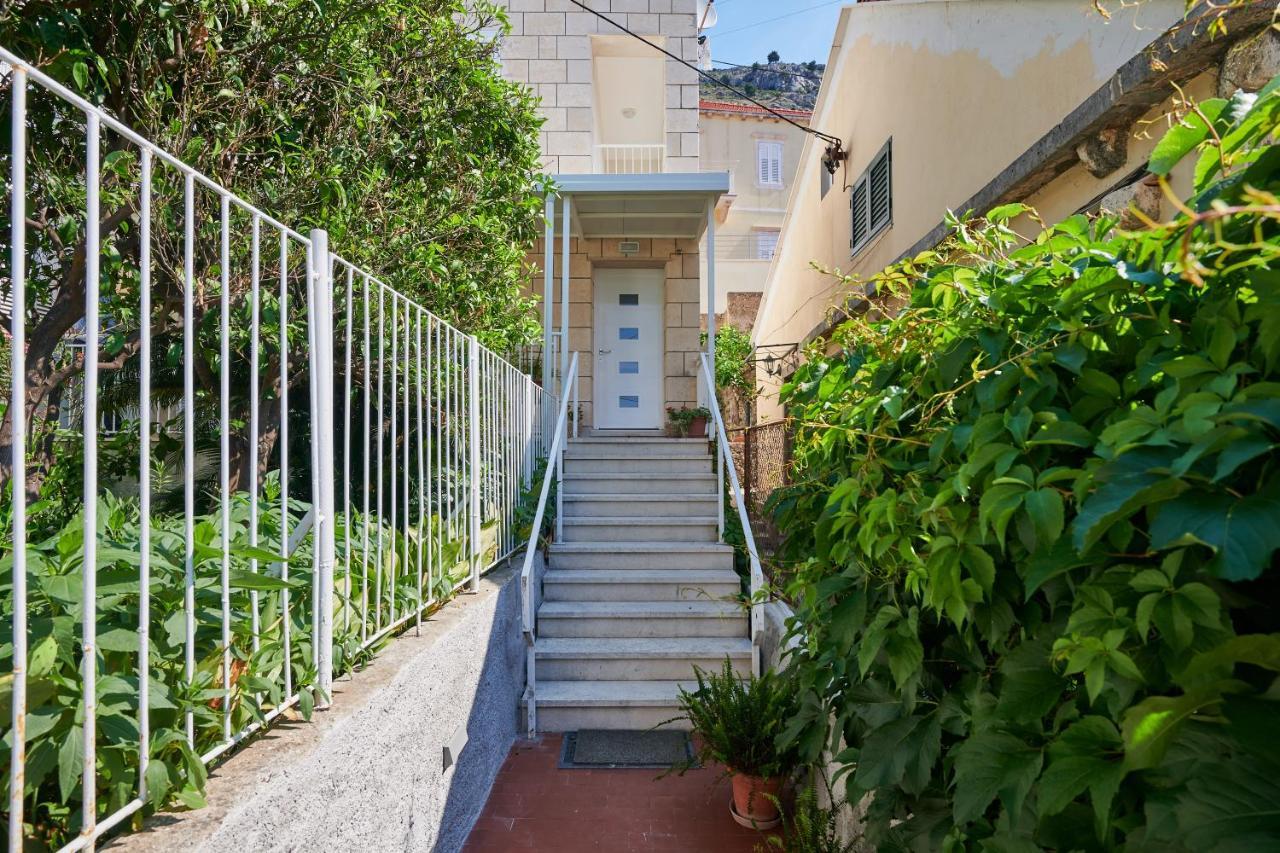 Newly Renovated Apt. Near To Entrance To Old Town Dubrownik Zewnętrze zdjęcie